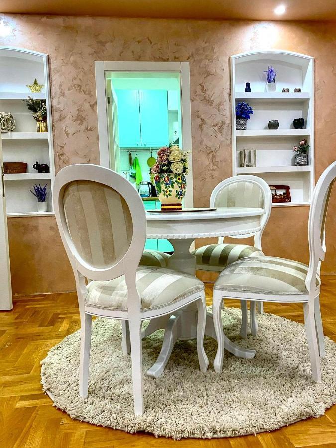 Apartman Diana Sremska Mitrovica Exteriér fotografie