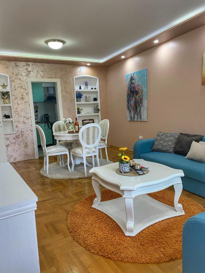 Apartman Diana Sremska Mitrovica Exteriér fotografie